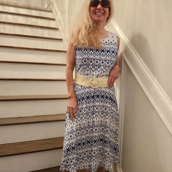 deep blue midi dress FEMME SILHOUETTE NAVY MIDI DRESS